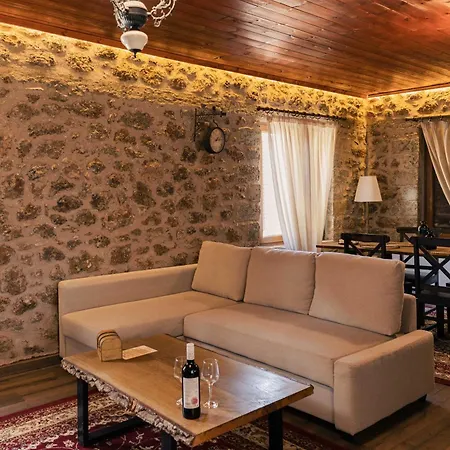 Petradi * Synikia Mesi Trikalon