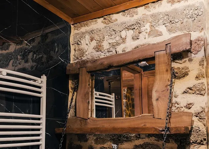 Petradi Synikia Mesi Trikalon